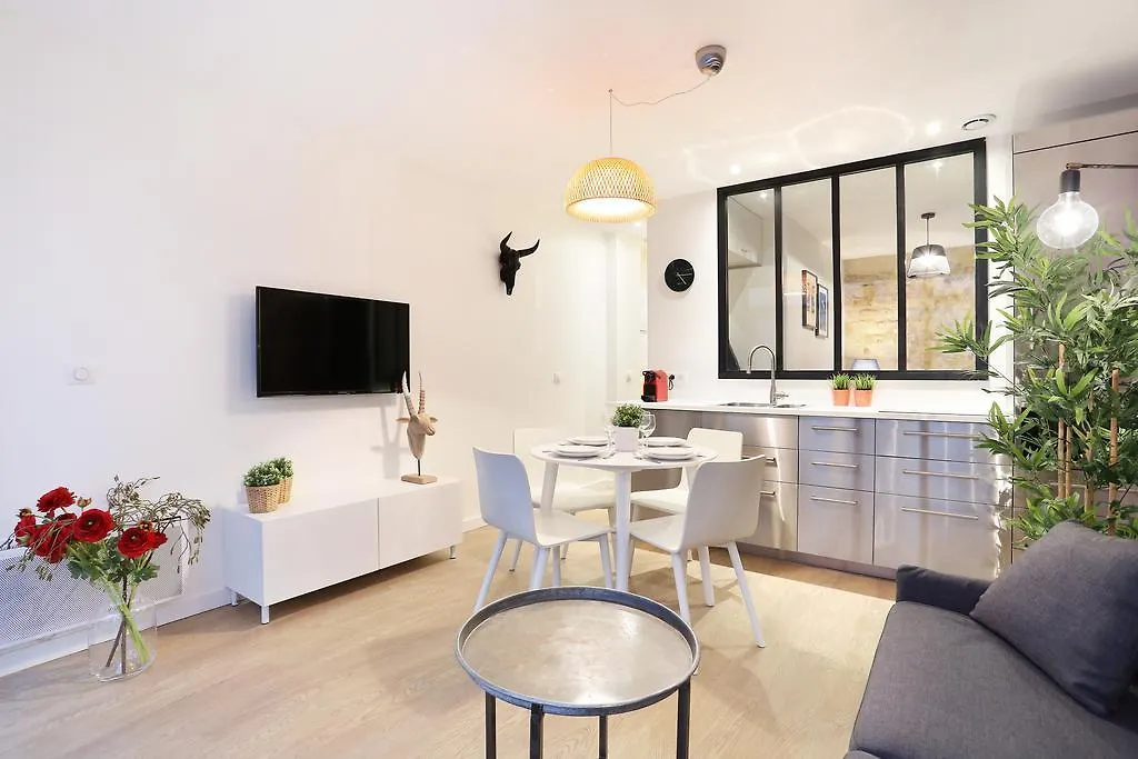 Rent A - Chenier B Appartement Paris